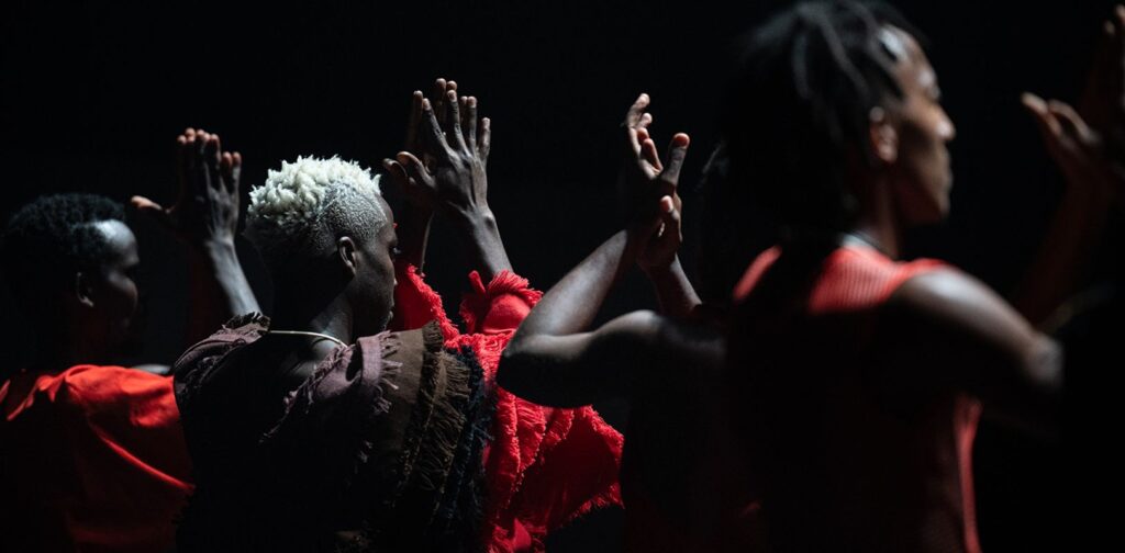 “Umuko” – Dorothée Munyaneza / CIE KADIDI